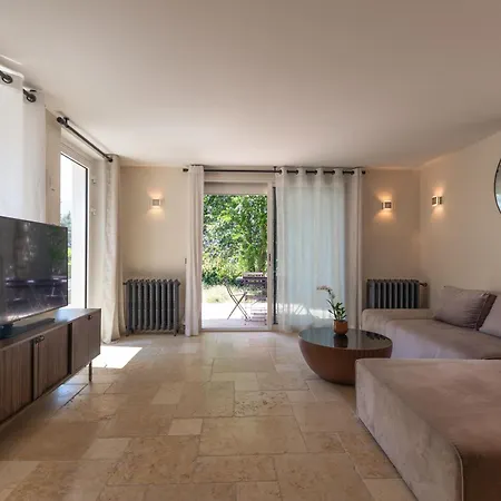 Hôtel l'Incomparable Tresserve Extérieur photo